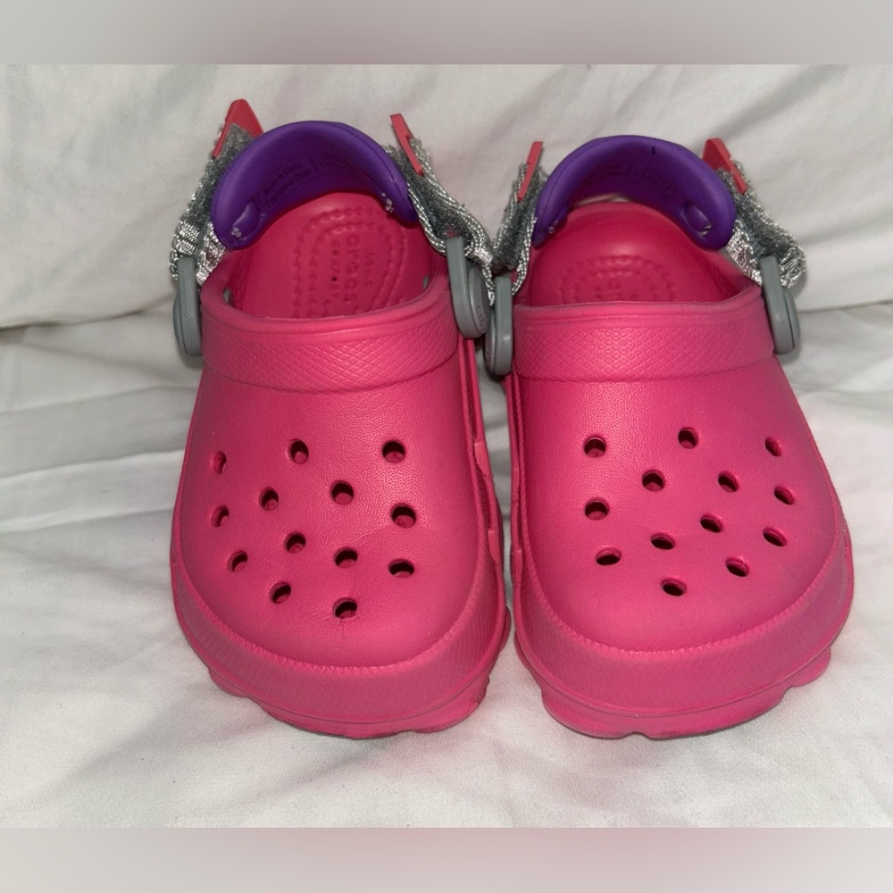 Classic Croc all terrain clog pink size C5
